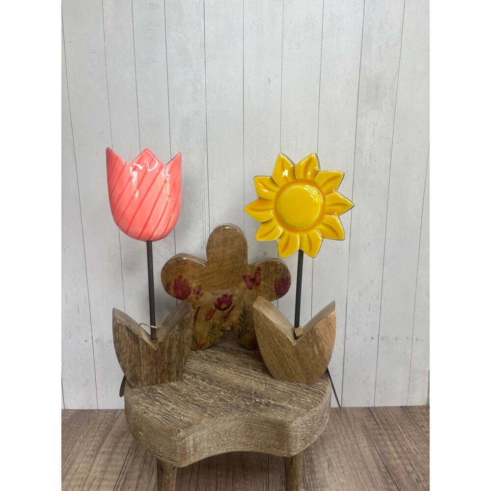Set of 3 Tulip Sunflower Stand and Flower with Flower details Home Decor